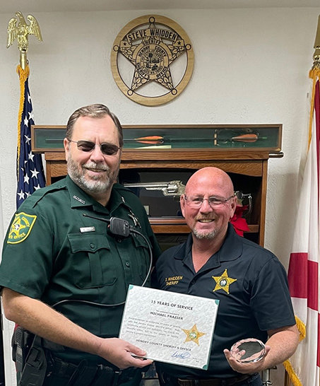 On Monday, December 19, 2022, Hendry County Sheriff Steve Whidden, presented Deputy Michael Frazier with his 15 Years of Service Award.

The Sheriff’s Years of Service Award is awarded in five-year increments. Continued Service within the Hendry County Sheriff’s Office is important to the effectiveness of service.

Please join us in Congratulating Michael Frazier for his dedicated service to the Hendry County Sheriff’s Office.